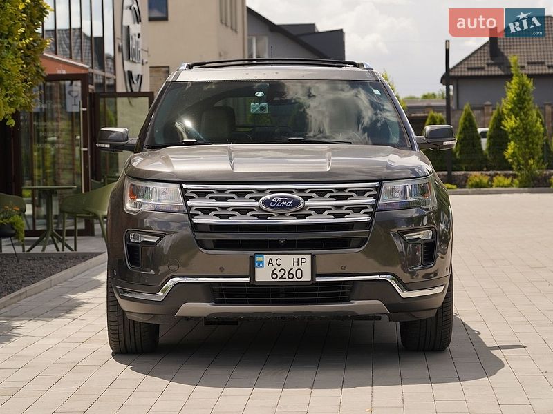 Внедорожник / Кроссовер Ford Explorer 2018 в Луцке