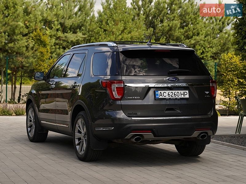 Внедорожник / Кроссовер Ford Explorer 2018 в Луцке