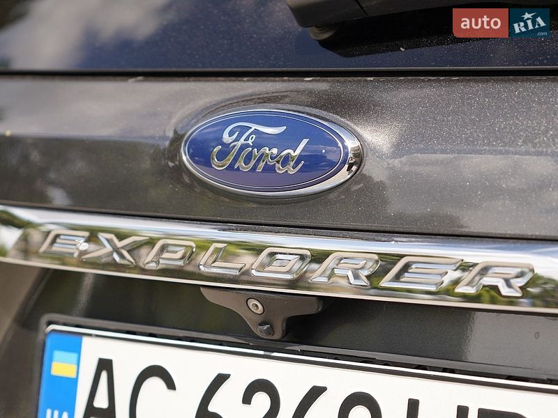 Внедорожник / Кроссовер Ford Explorer 2018 в Луцке