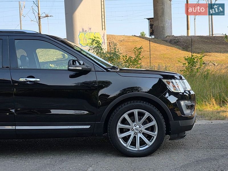 Внедорожник / Кроссовер Ford Explorer 2017 в Киеве