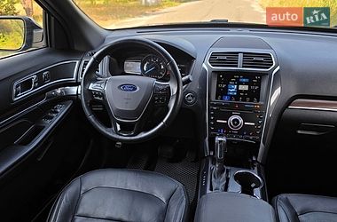 Внедорожник / Кроссовер Ford Explorer 2017 в Киеве