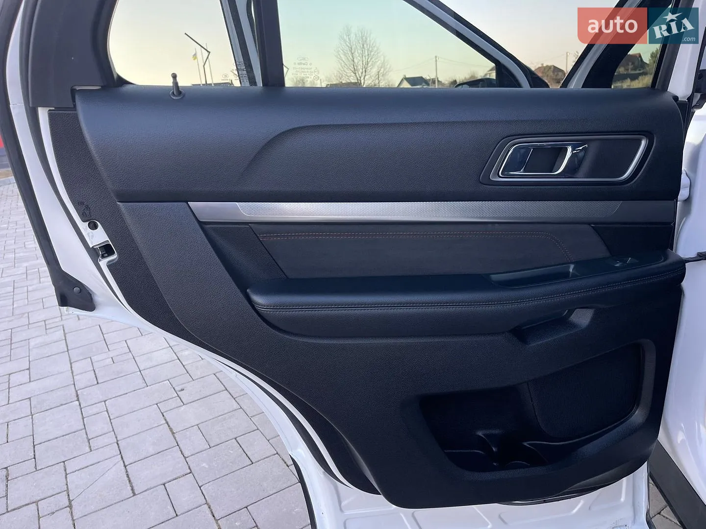 2018 Ford Explorer - мініатюра 66