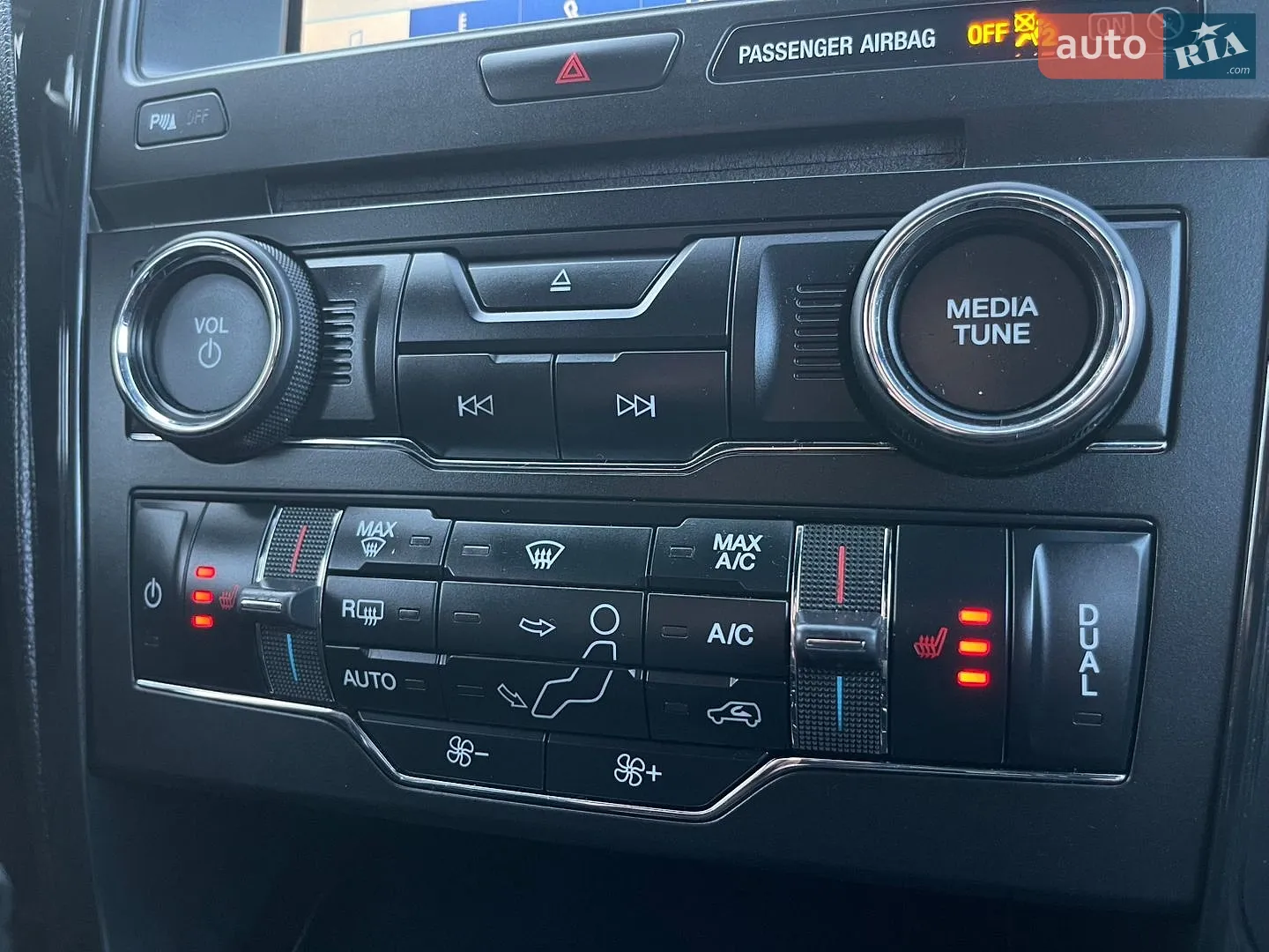 2018 Ford Explorer - мініатюра 99