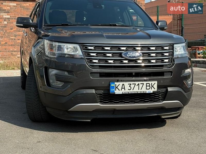 Позашляховик / Кросовер Ford Explorer 2017 в Києві