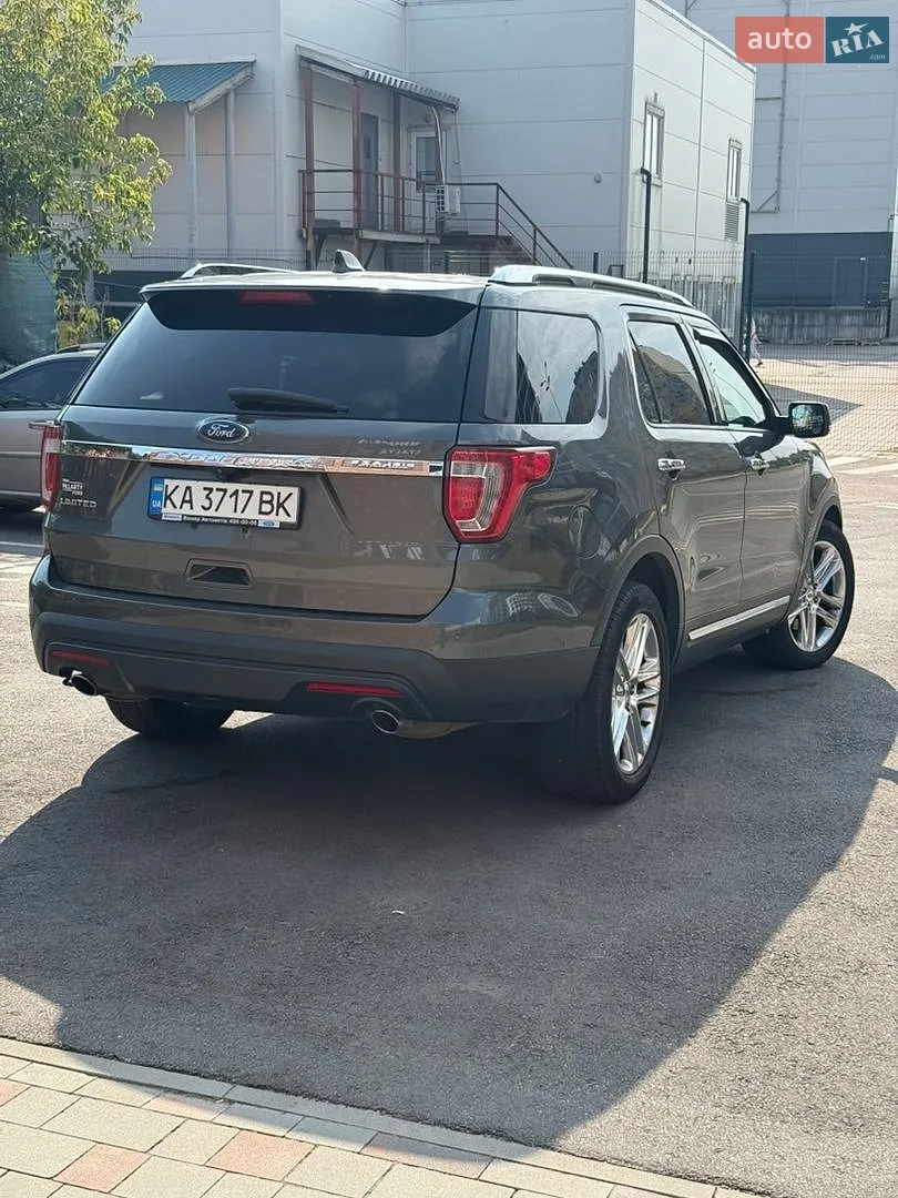 2017 Ford Explorer - мініатюра 9
