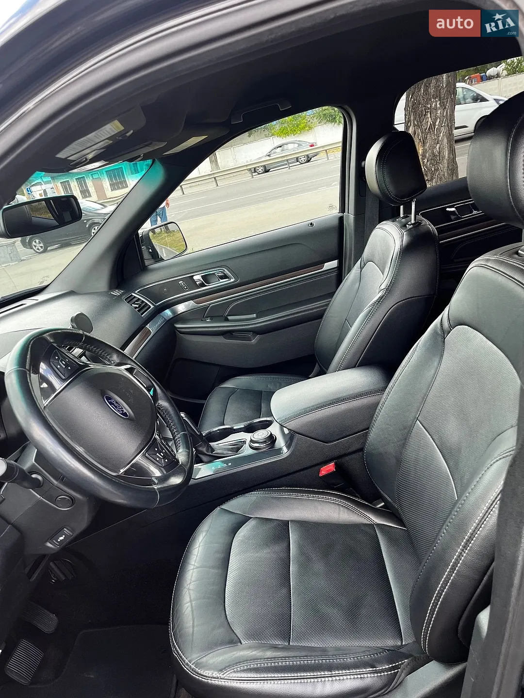 2017 Ford Explorer - мініатюра 15