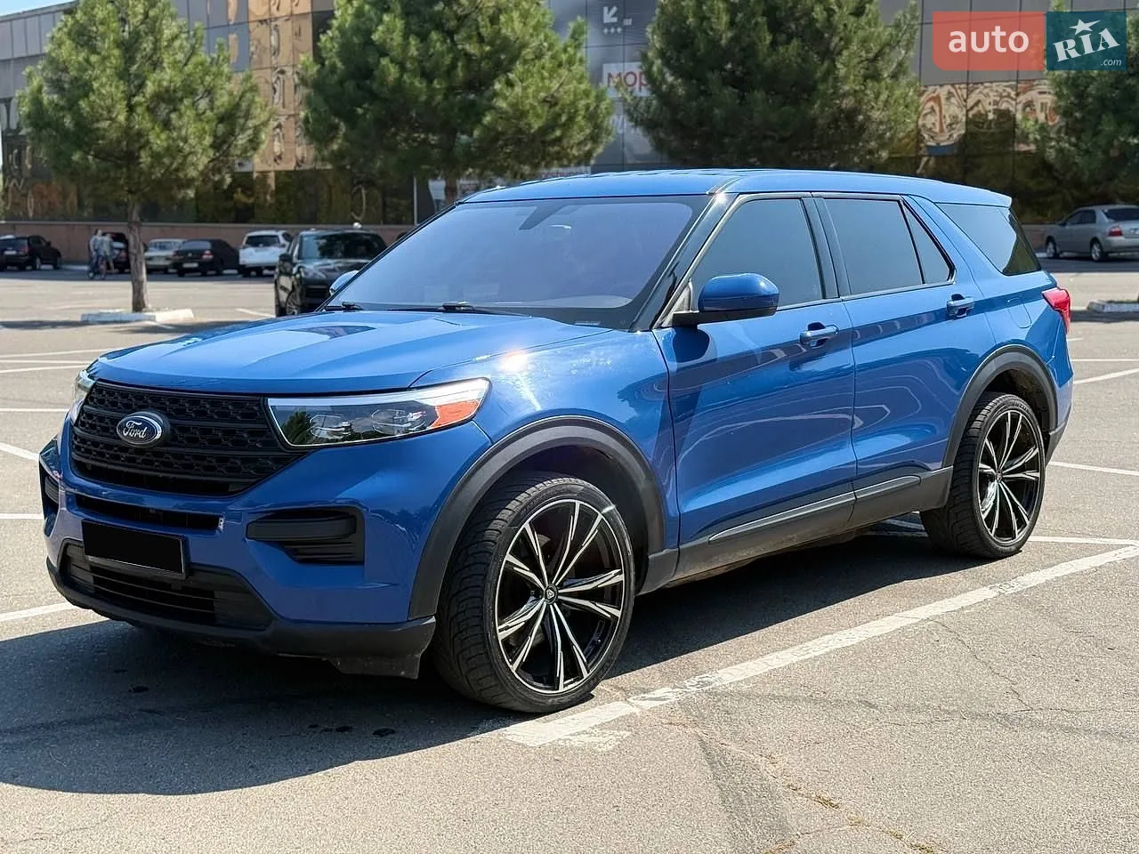 2021 Ford Explorer - фото 1