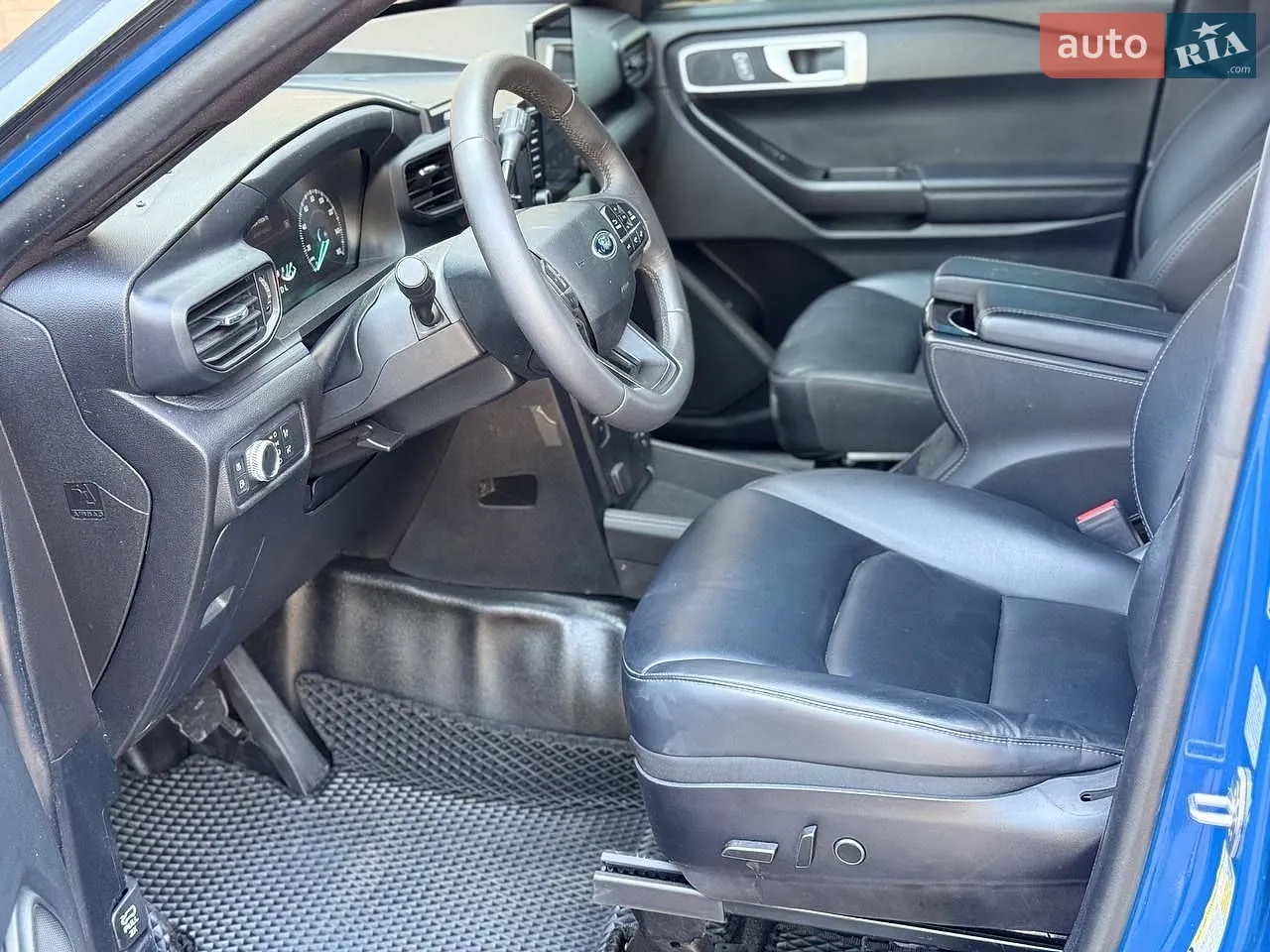 2021 Ford Explorer - мініатюра 11