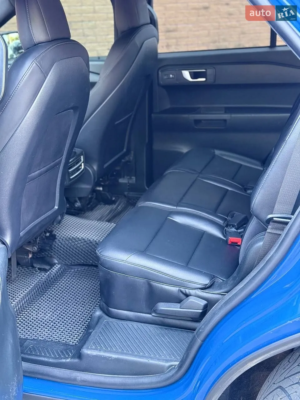 2021 Ford Explorer - мініатюра 13