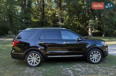 Внедорожник / Кроссовер Ford Explorer 2016 в Львове