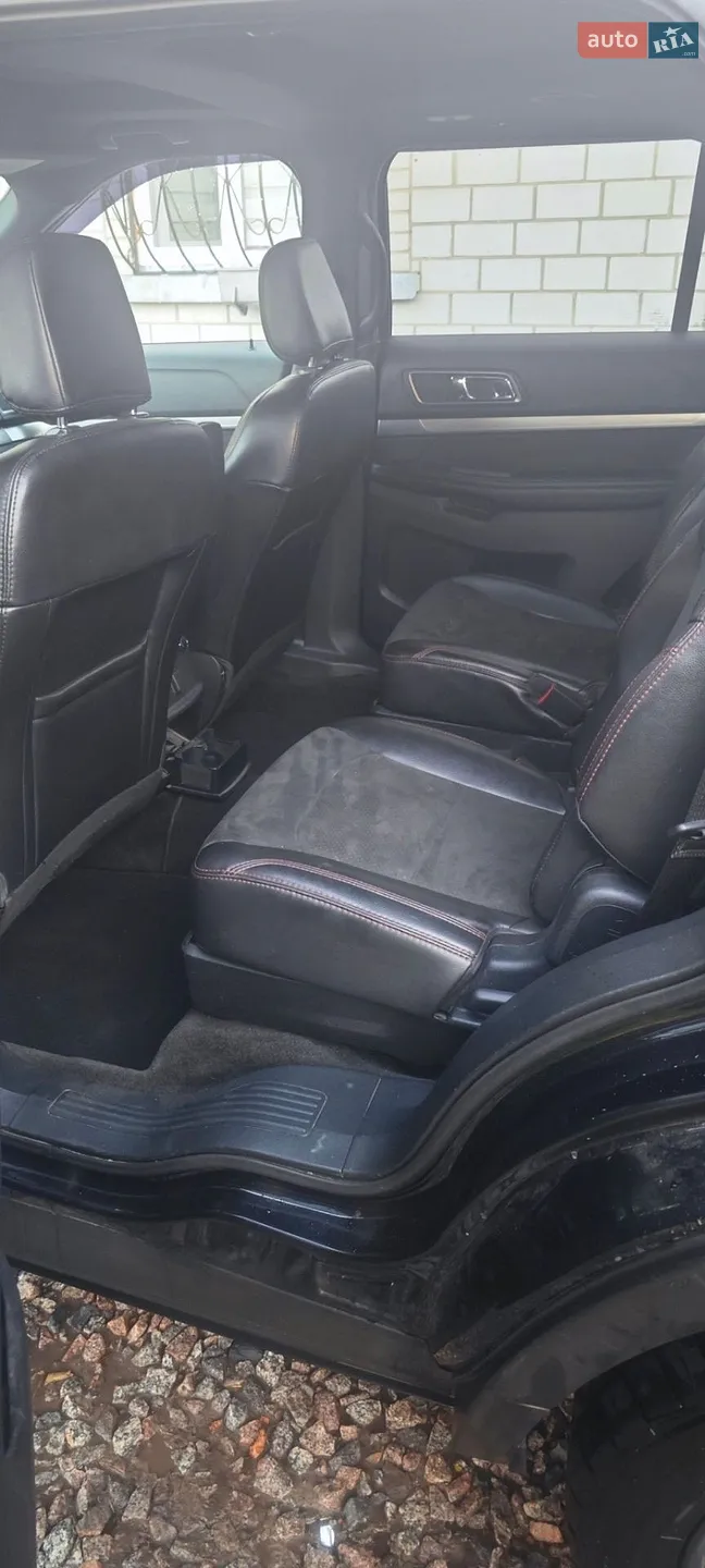 2018 Ford Explorer - мініатюра 11