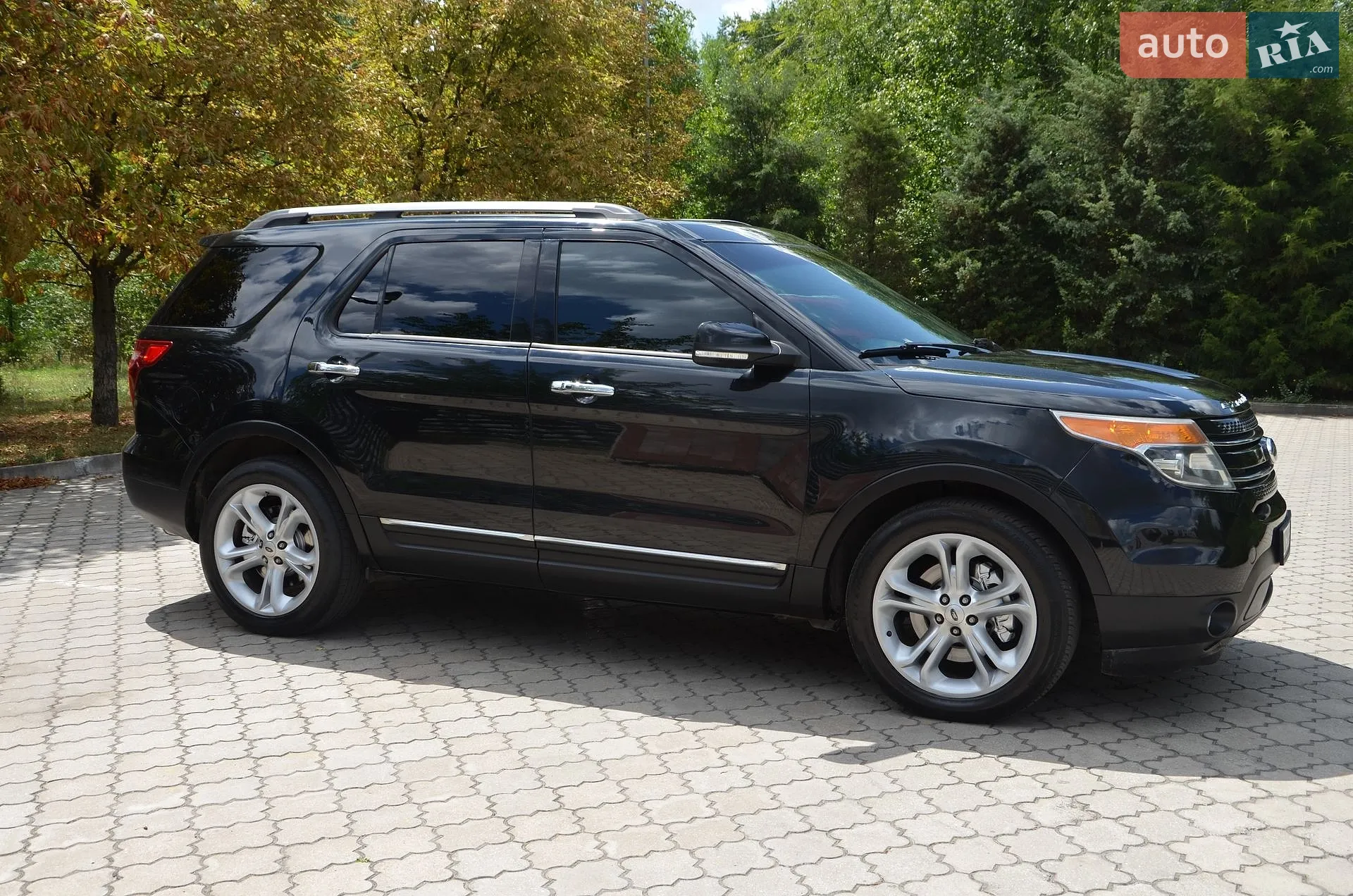 2013 Ford Explorer - мініатюра 24