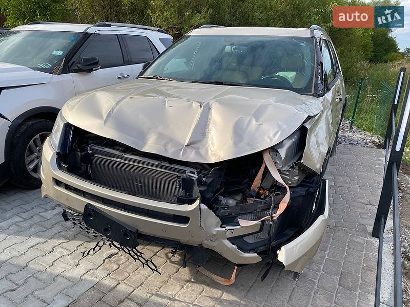 Позашляховик / Кросовер Ford Explorer 2017 в Львові