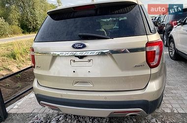 Позашляховик / Кросовер Ford Explorer 2017 в Львові