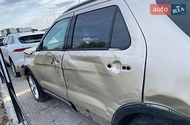 Позашляховик / Кросовер Ford Explorer 2017 в Львові