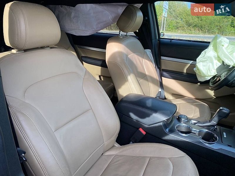 Позашляховик / Кросовер Ford Explorer 2017 в Львові