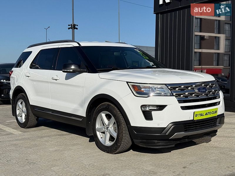 Внедорожник / Кроссовер Ford Explorer 2017 в Львове