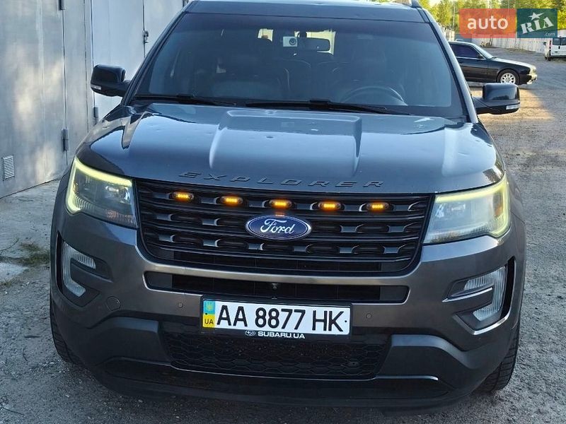 Позашляховик / Кросовер Ford Explorer 2016 в Києві