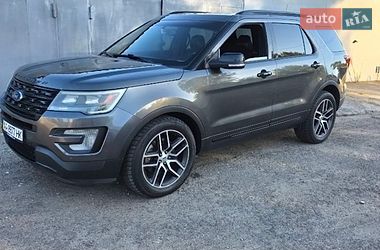 Позашляховик / Кросовер Ford Explorer 2016 в Києві