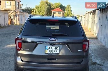 Позашляховик / Кросовер Ford Explorer 2016 в Києві