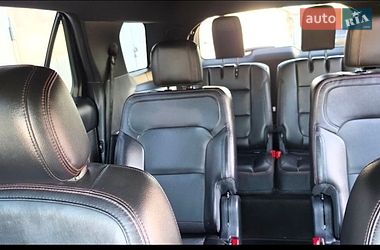 Позашляховик / Кросовер Ford Explorer 2016 в Києві