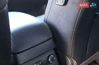Позашляховик / Кросовер Ford Explorer 2016 в Києві