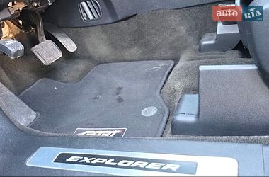 Позашляховик / Кросовер Ford Explorer 2016 в Києві