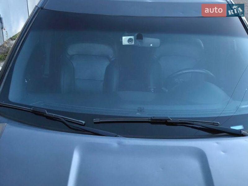 Позашляховик / Кросовер Ford Explorer 2016 в Києві