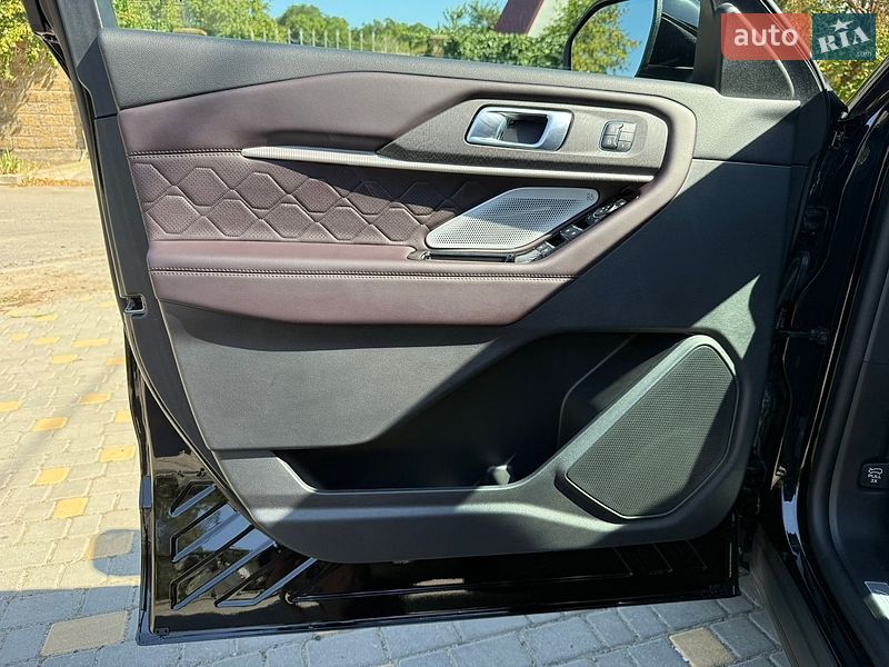 Внедорожник / Кроссовер Ford Explorer 2025 в Одессе