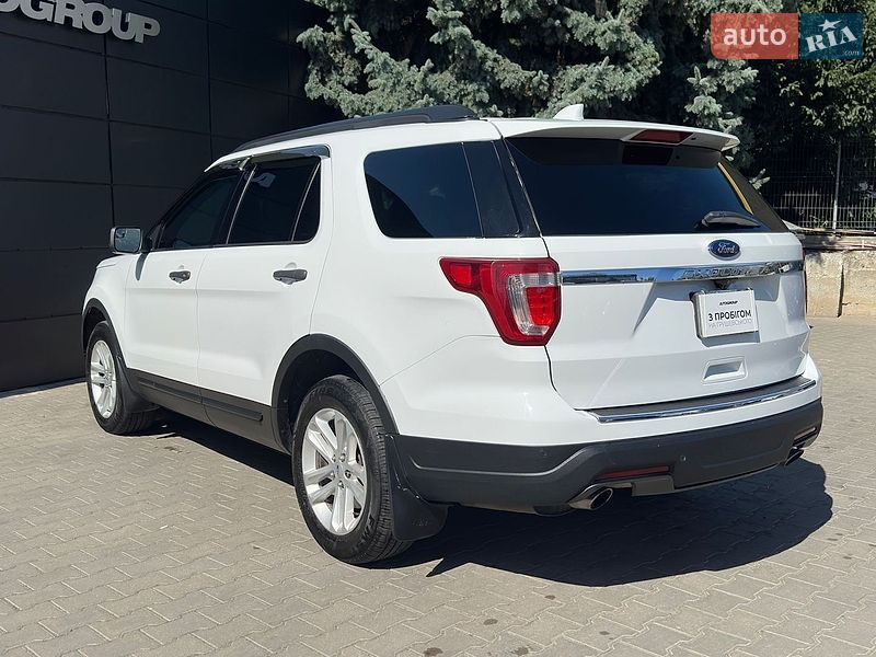 Позашляховик / Кросовер Ford Explorer 2016 в Одесі