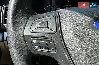 Позашляховик / Кросовер Ford Explorer 2016 в Одесі