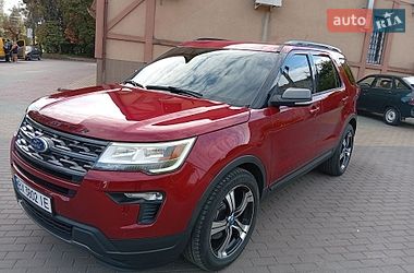 Позашляховик / Кросовер Ford Explorer 2018 в Шепетівці