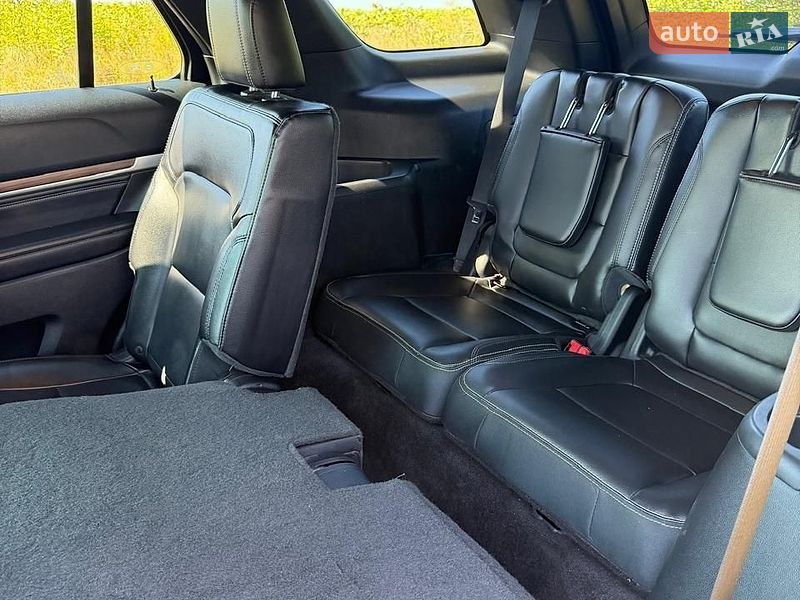 Позашляховик / Кросовер Ford Explorer 2015 в Києві