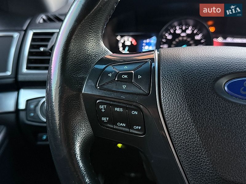 Внедорожник / Кроссовер Ford Explorer 2017 в Киеве
