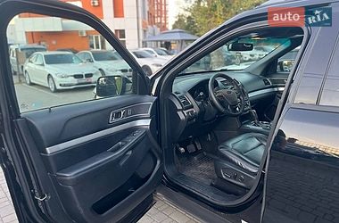 Позашляховик / Кросовер Ford Explorer 2016 в Одесі фото 14 Позашляховик / Кросовер Ford Explorer 2016 в Одесі