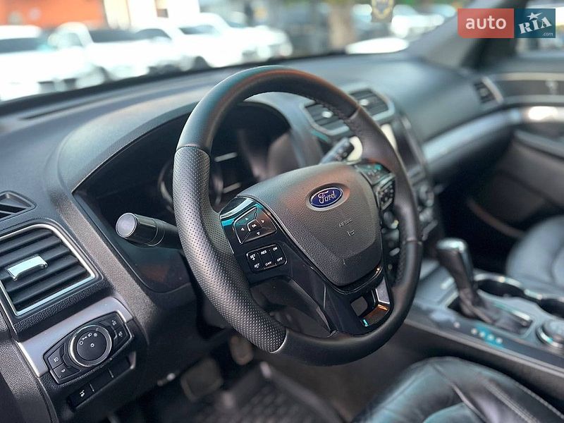 Позашляховик / Кросовер Ford Explorer 2016 в Одесі фото 17 Позашляховик / Кросовер Ford Explorer 2016 в Одесі