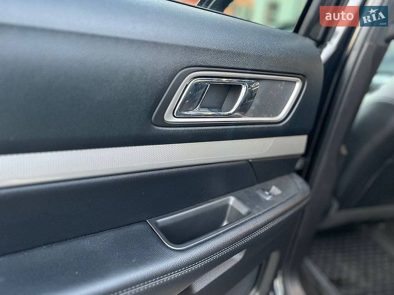 Позашляховик / Кросовер Ford Explorer 2016 в Одесі фото 21 Позашляховик / Кросовер Ford Explorer 2016 в Одесі