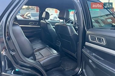 Позашляховик / Кросовер Ford Explorer 2016 в Одесі фото 26 Позашляховик / Кросовер Ford Explorer 2016 в Одесі