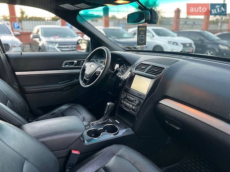 Позашляховик / Кросовер Ford Explorer 2016 в Одесі фото 30 Позашляховик / Кросовер Ford Explorer 2016 в Одесі