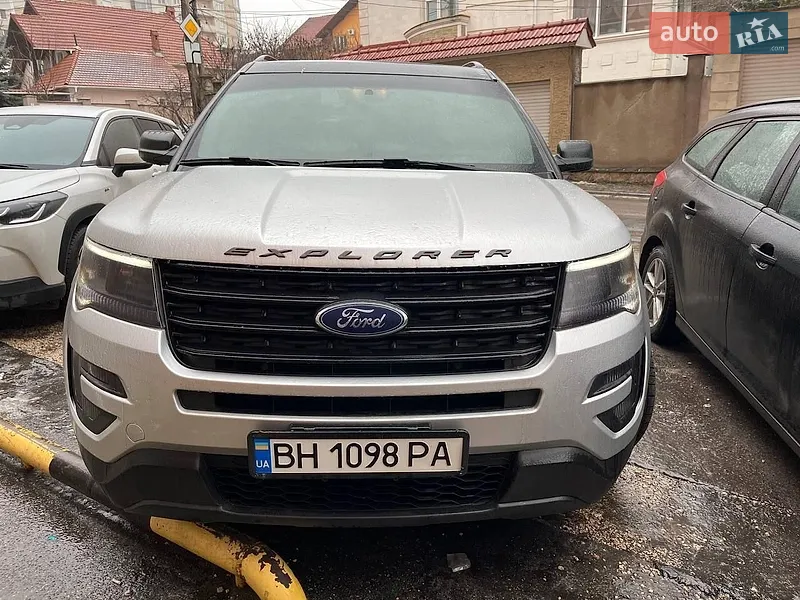 Ford Explorer