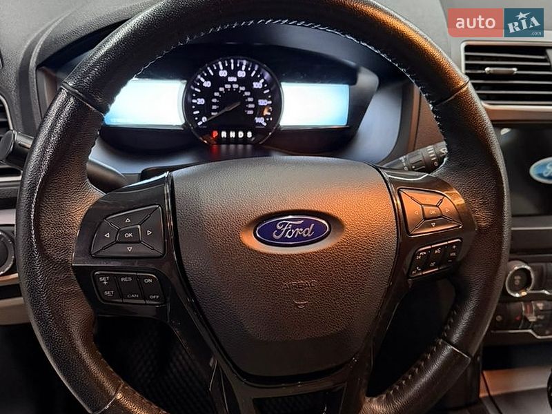 Позашляховик / Кросовер Ford Explorer 2018 в Кропивницькому