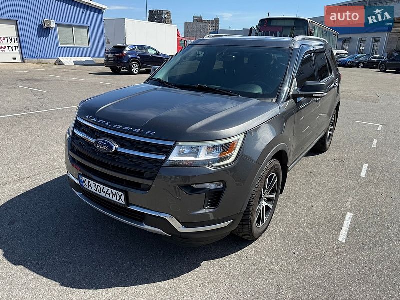 Позашляховик / Кросовер Ford Explorer 2018 в Києві