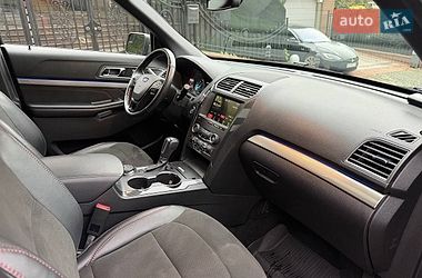 Внедорожник / Кроссовер Ford Explorer 2017 в Киеве