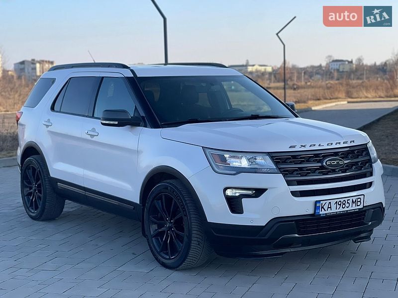 Внедорожник / Кроссовер Ford Explorer 2018 в Ровно