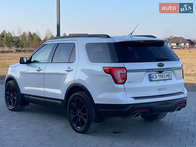 Внедорожник / Кроссовер Ford Explorer 2018 в Ровно
