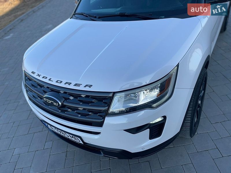 Внедорожник / Кроссовер Ford Explorer 2018 в Ровно