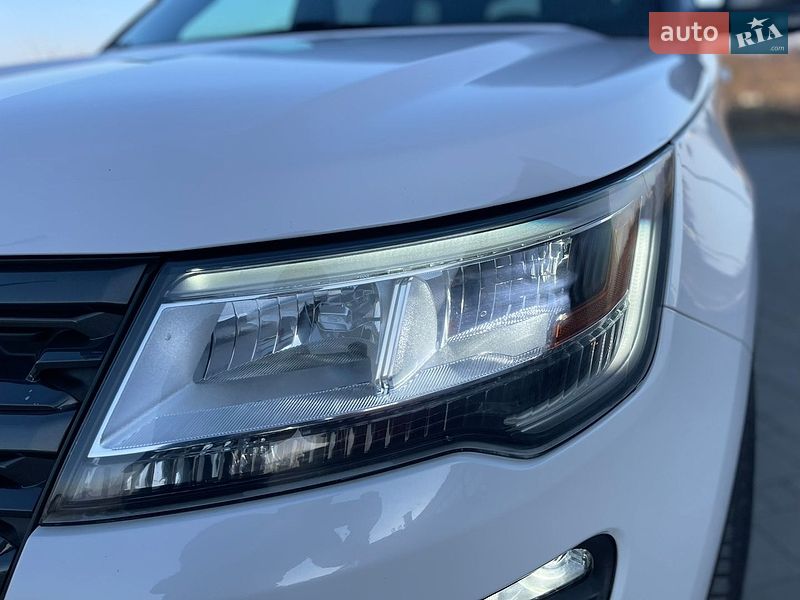 Внедорожник / Кроссовер Ford Explorer 2018 в Ровно