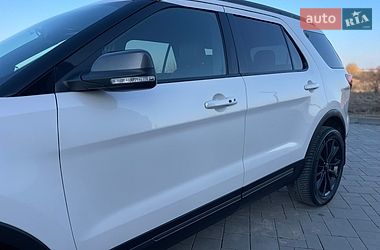 Внедорожник / Кроссовер Ford Explorer 2018 в Ровно