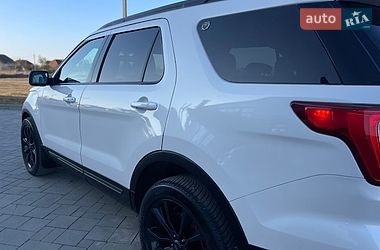 Внедорожник / Кроссовер Ford Explorer 2018 в Ровно
