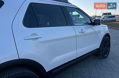 Внедорожник / Кроссовер Ford Explorer 2018 в Ровно
